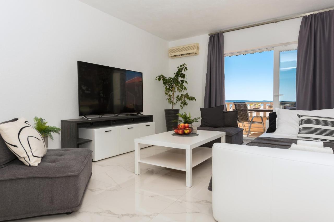 Apartment Sole Mio -Sea View Makarska Esterno foto