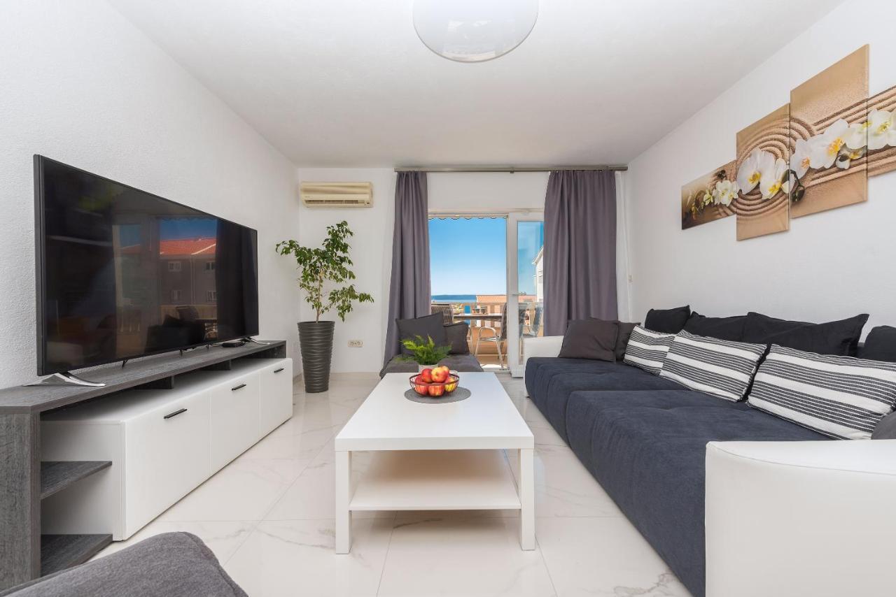 Apartment Sole Mio -Sea View Makarska Esterno foto